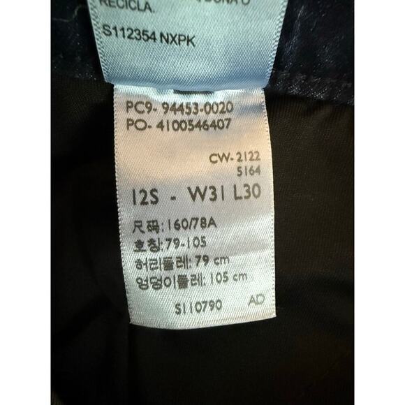 Levi Strauss Signature Gold Totally Shaping Bootcut Jeans Women’s 12 Short NWT - Picture 8 of 8